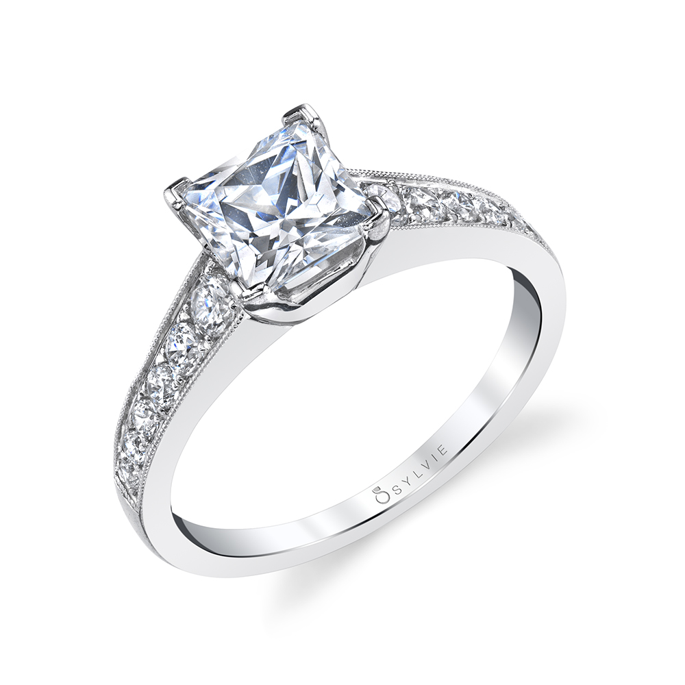 Profile Image of a princess cut engagement ring