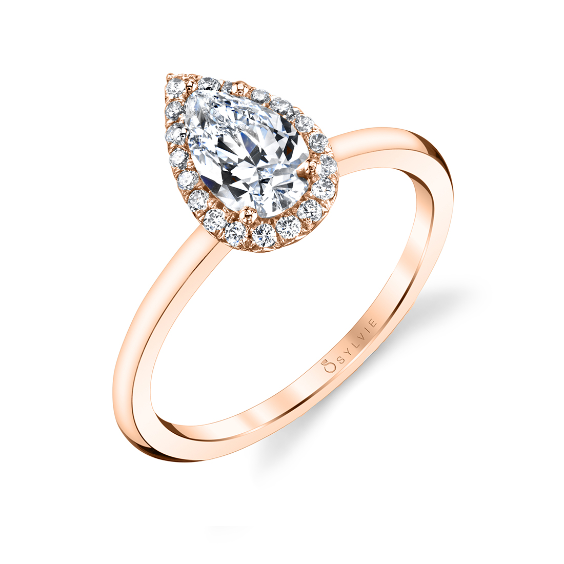 pear shaped engagement ring