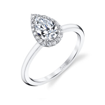pear shaped engagement ring