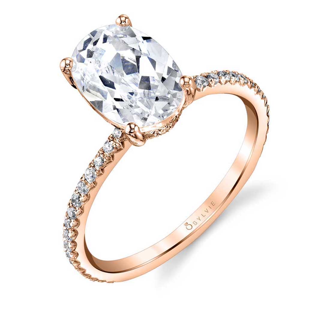 Maryam – Oval Cut Solitaire Engagement Ring – S2093