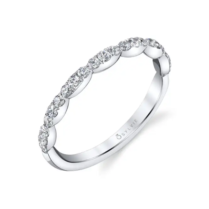 Classic Wedding Band in White Gold