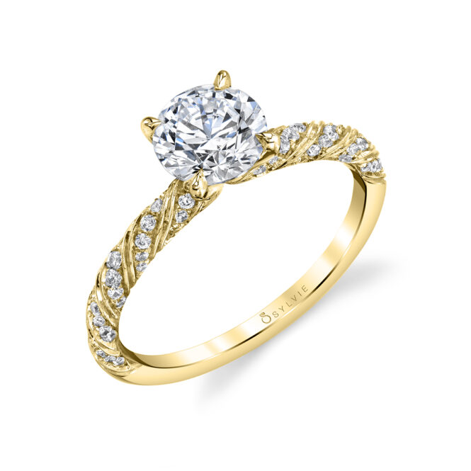 Unique Engagement Ring in yellow gold - Gianna