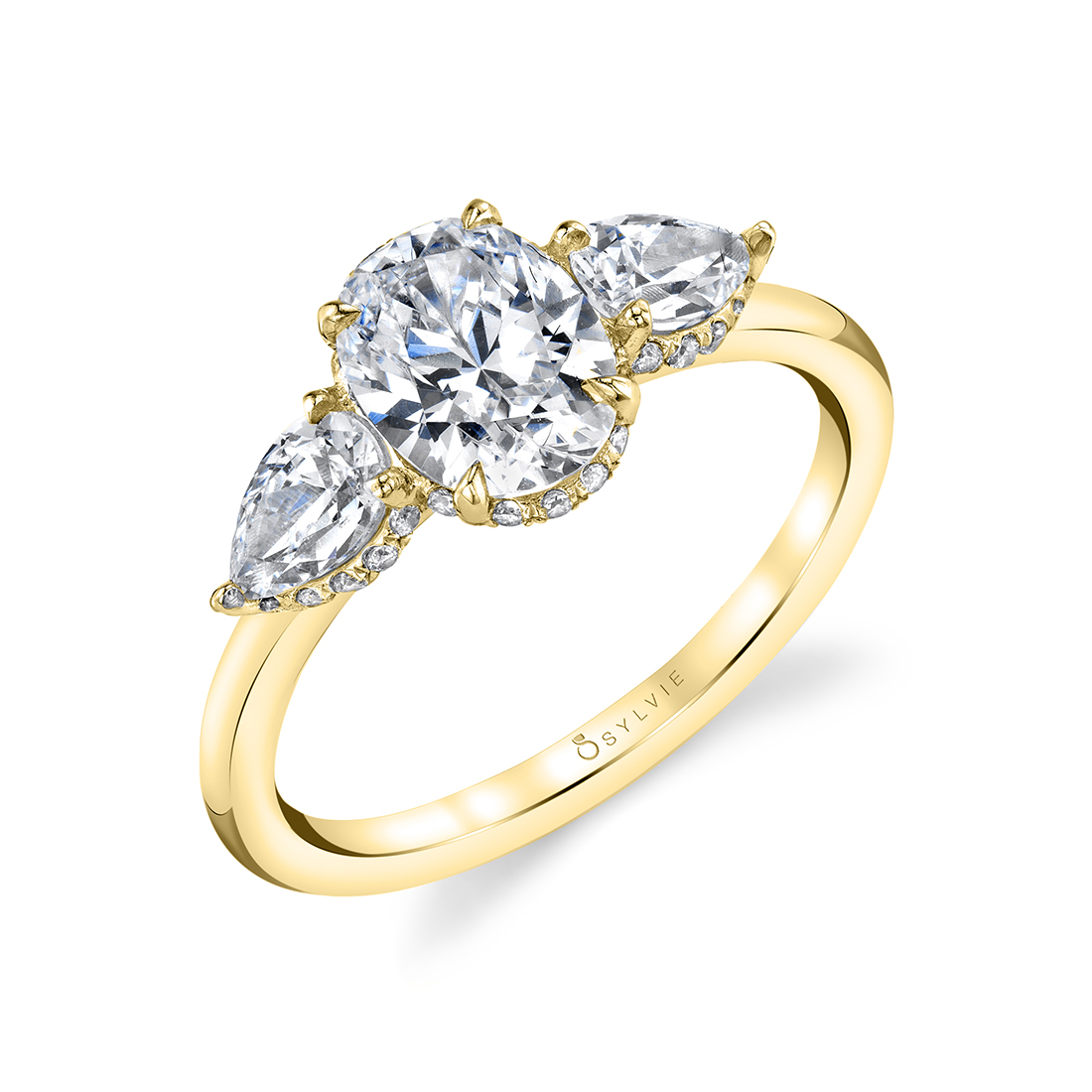 3 stone oval engagement ring lvie