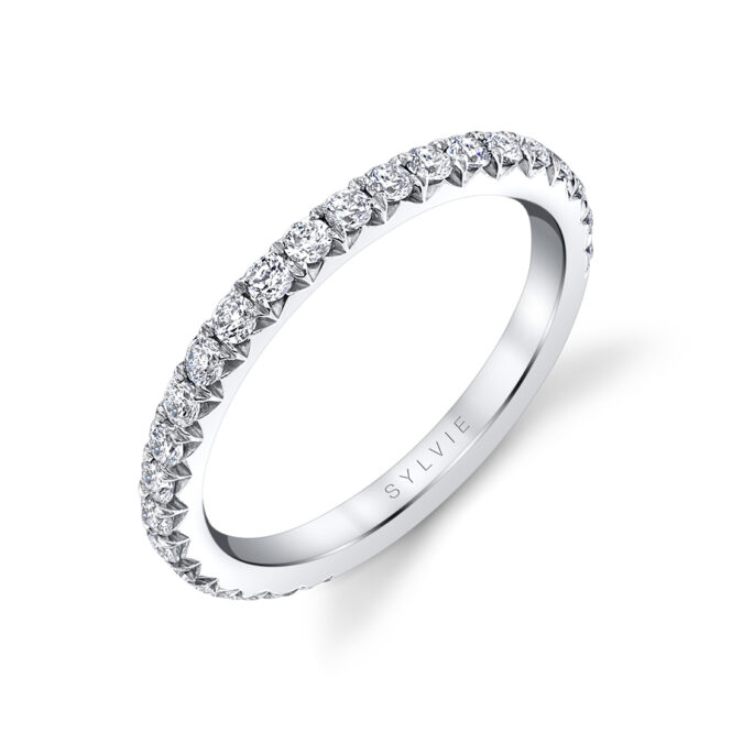 Side View of Classic Engagement Ring - Vanessa - S2593