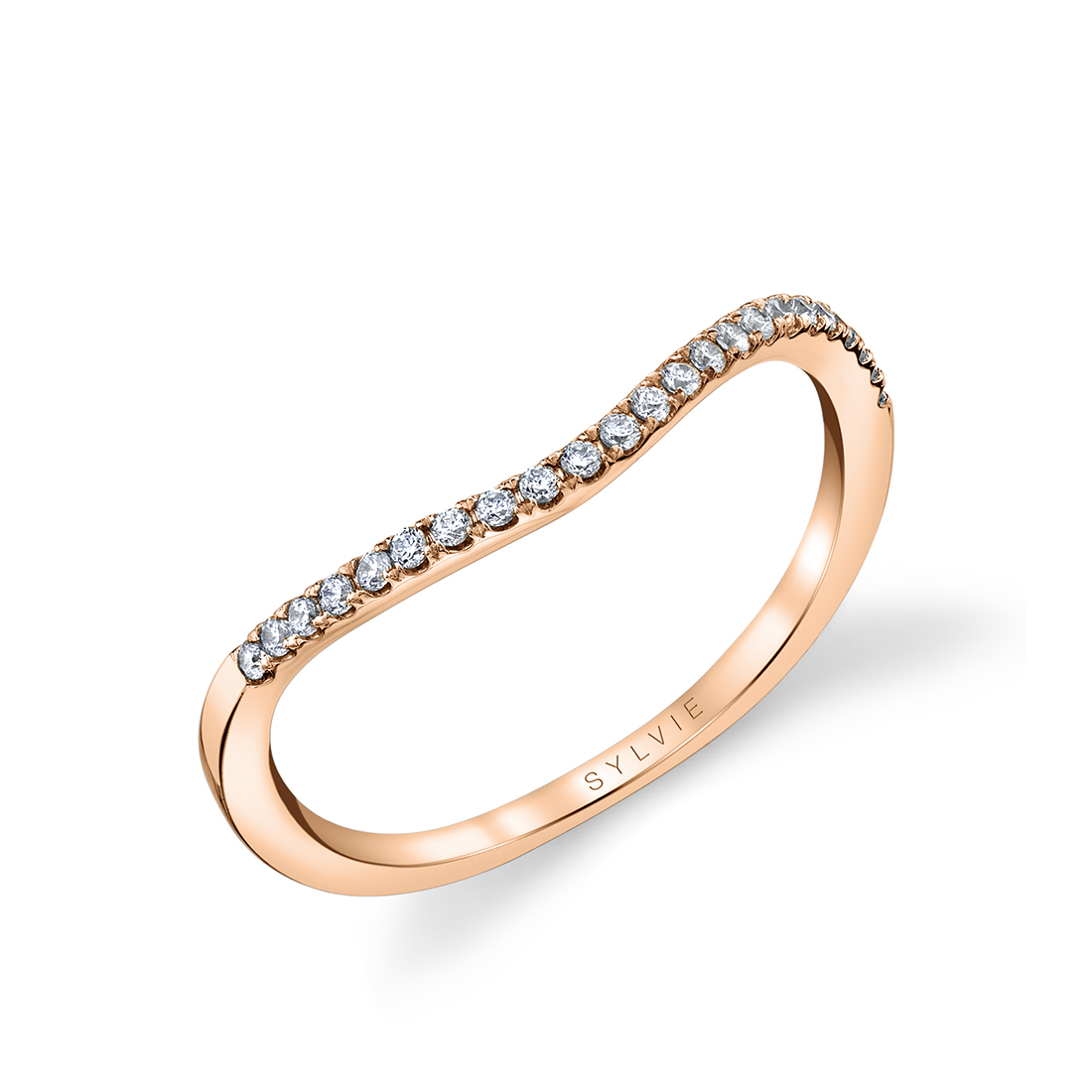 classic curved wedding band in rose gold
