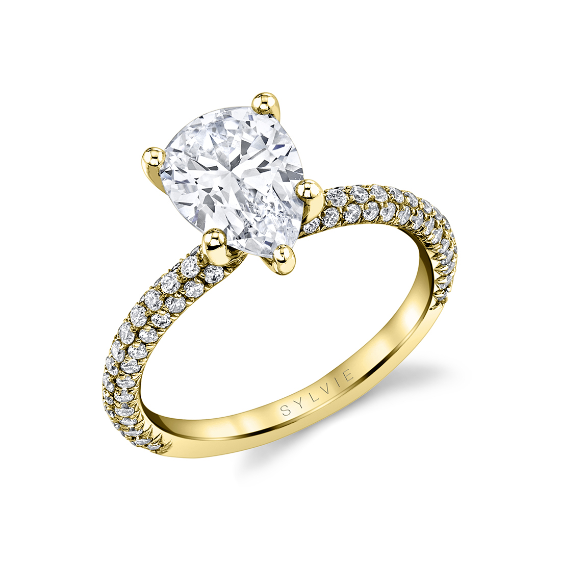 pear cut engagement ring yellow gold