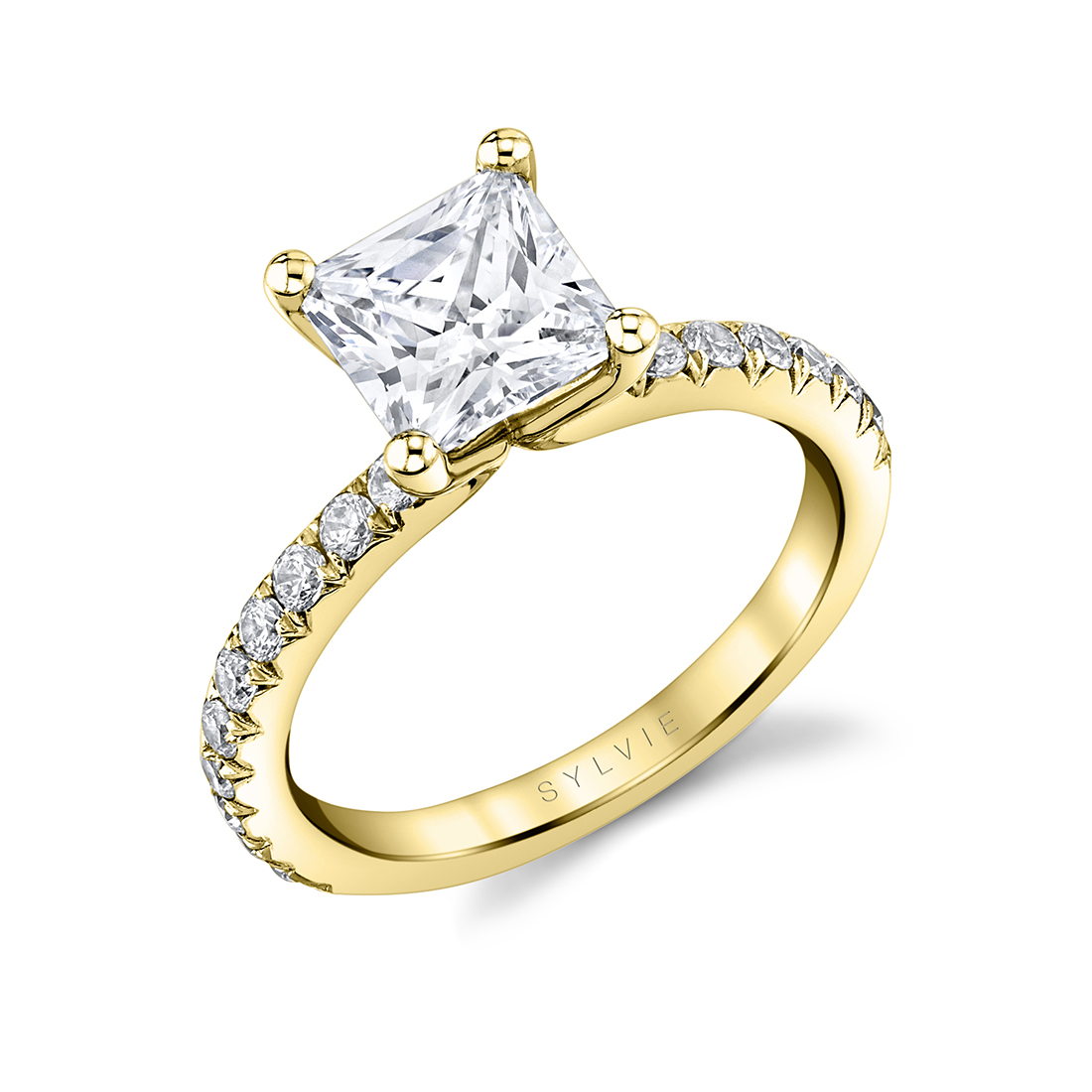 princess cut engagement ring in yellow gold