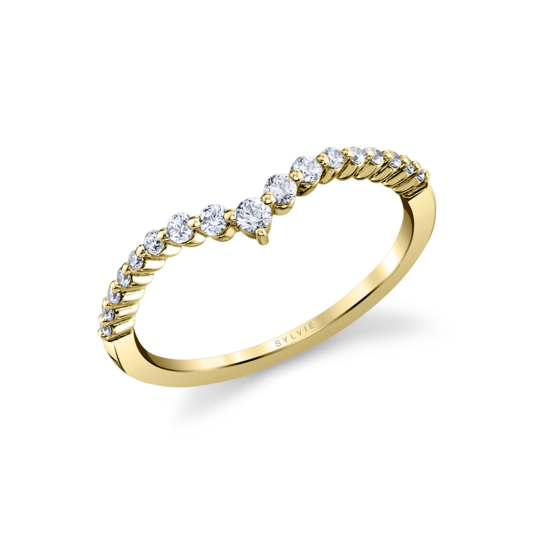round diamond curved wedding band in yellow gold