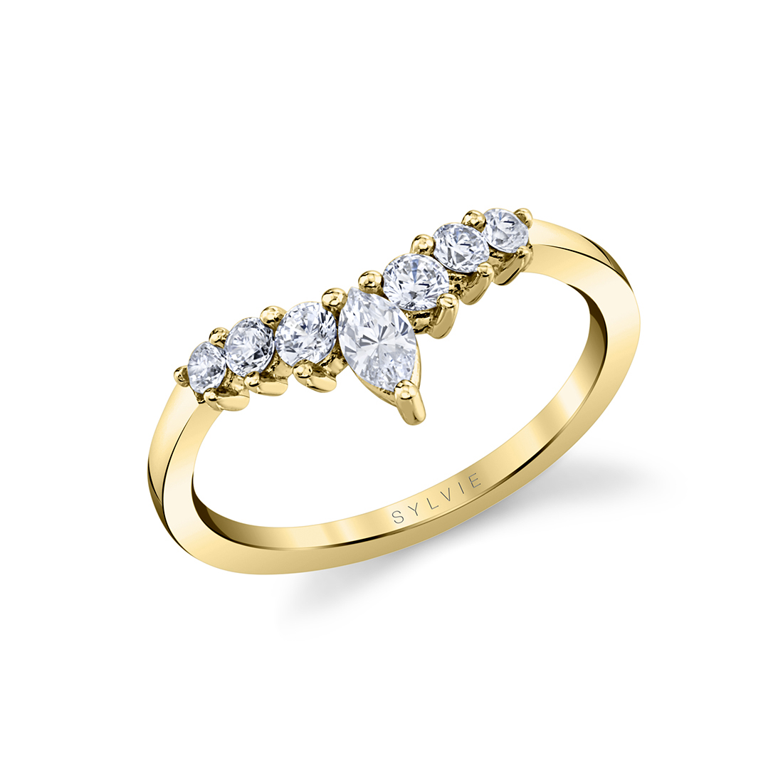 curved diamond wedding ring in yellow gold