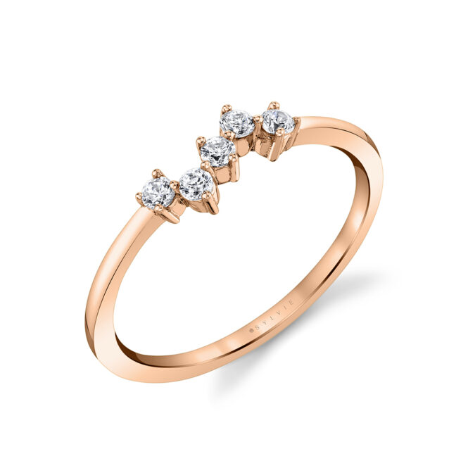 round cluster wedding ring in rose gold